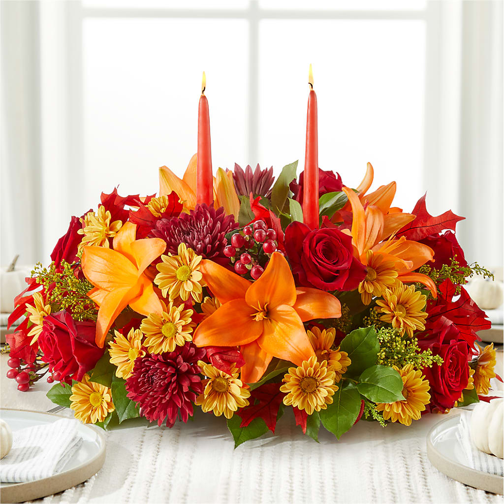 Autumn's Embrace Centerpiece –  Lynchburg Leo Wood Florist, Lynchburg VA